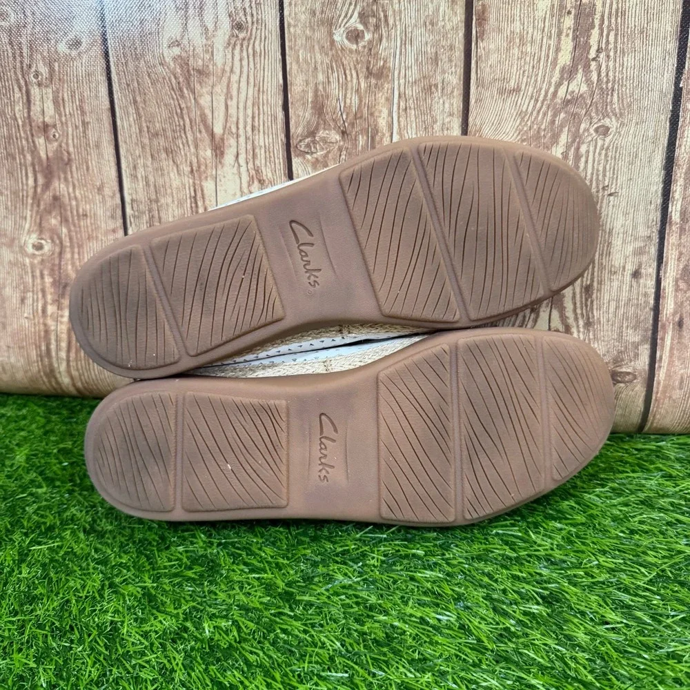 Clarks Collection Loafers Womens Size 9 Off White Perforated Leather Espadrille